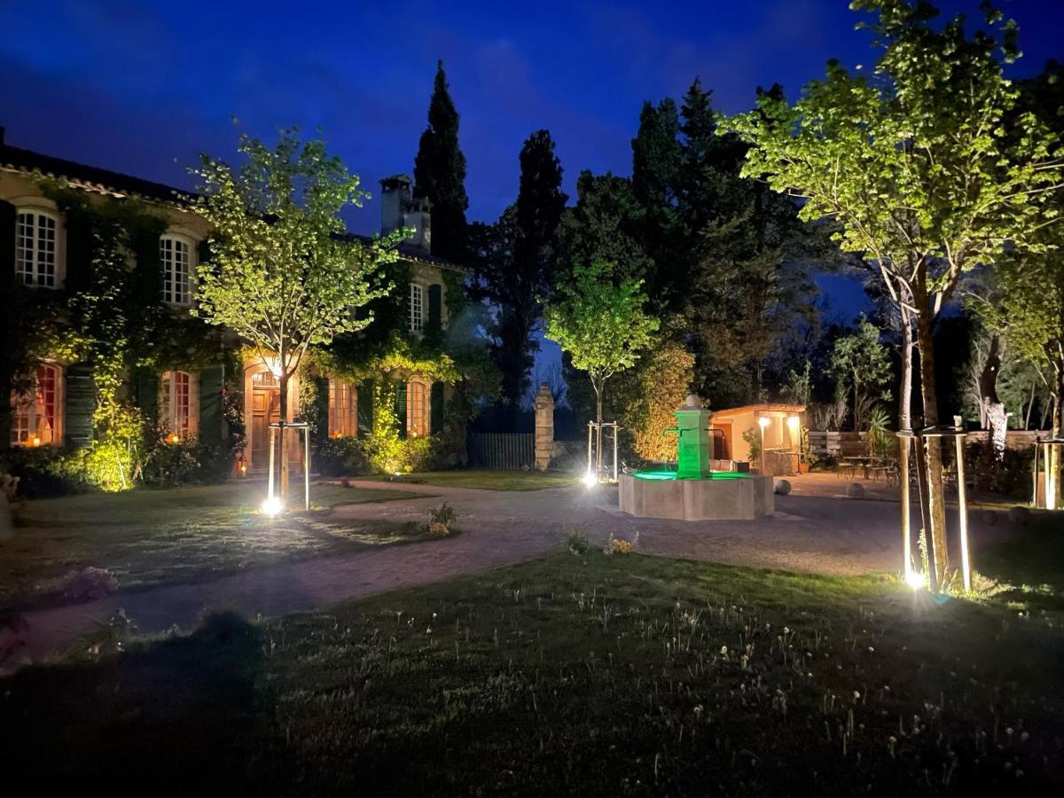 Domaine De Rhodes B&B Avignon Ngoại thất bức ảnh