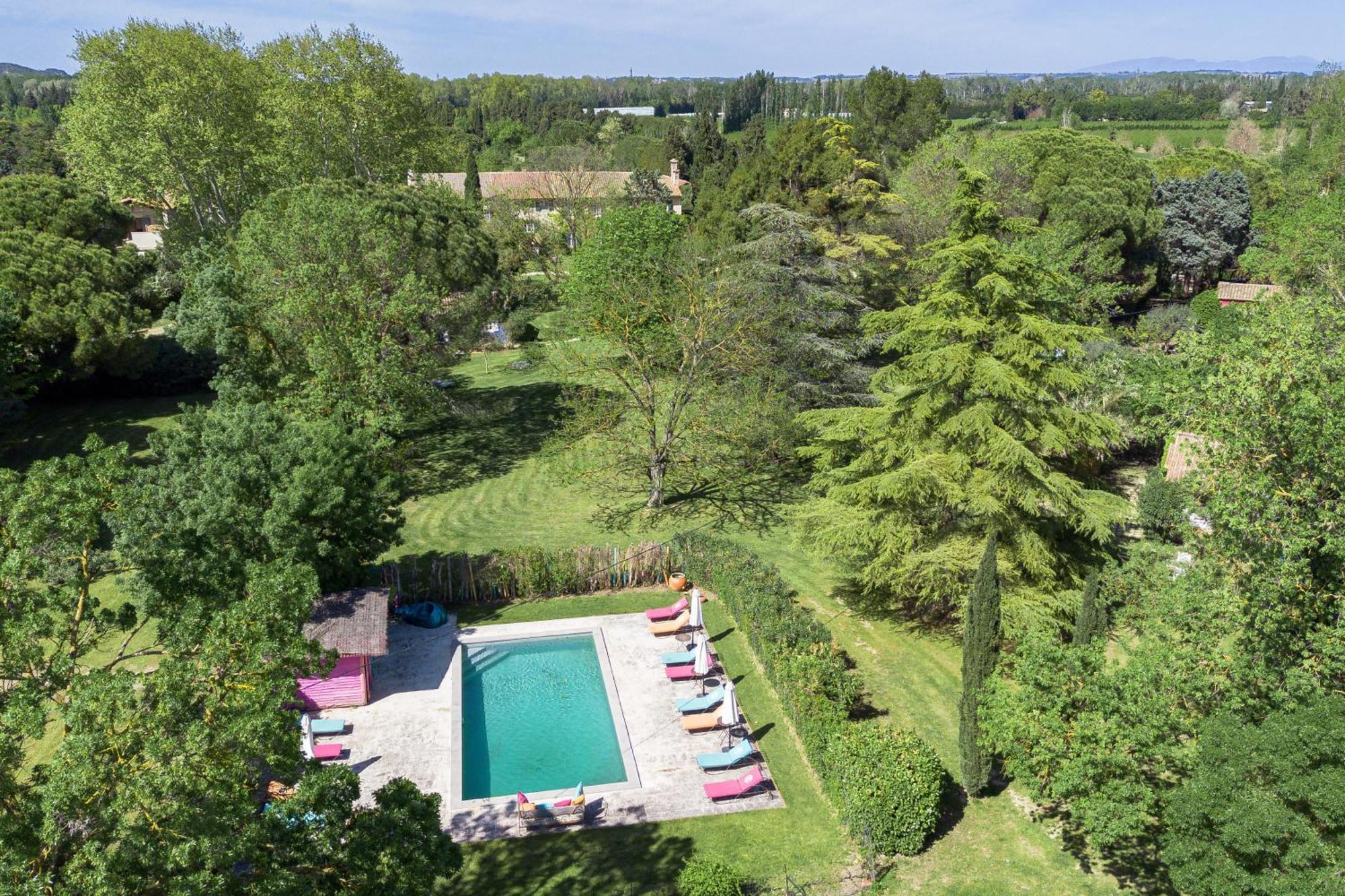 Domaine De Rhodes B&B Avignon Ngoại thất bức ảnh
