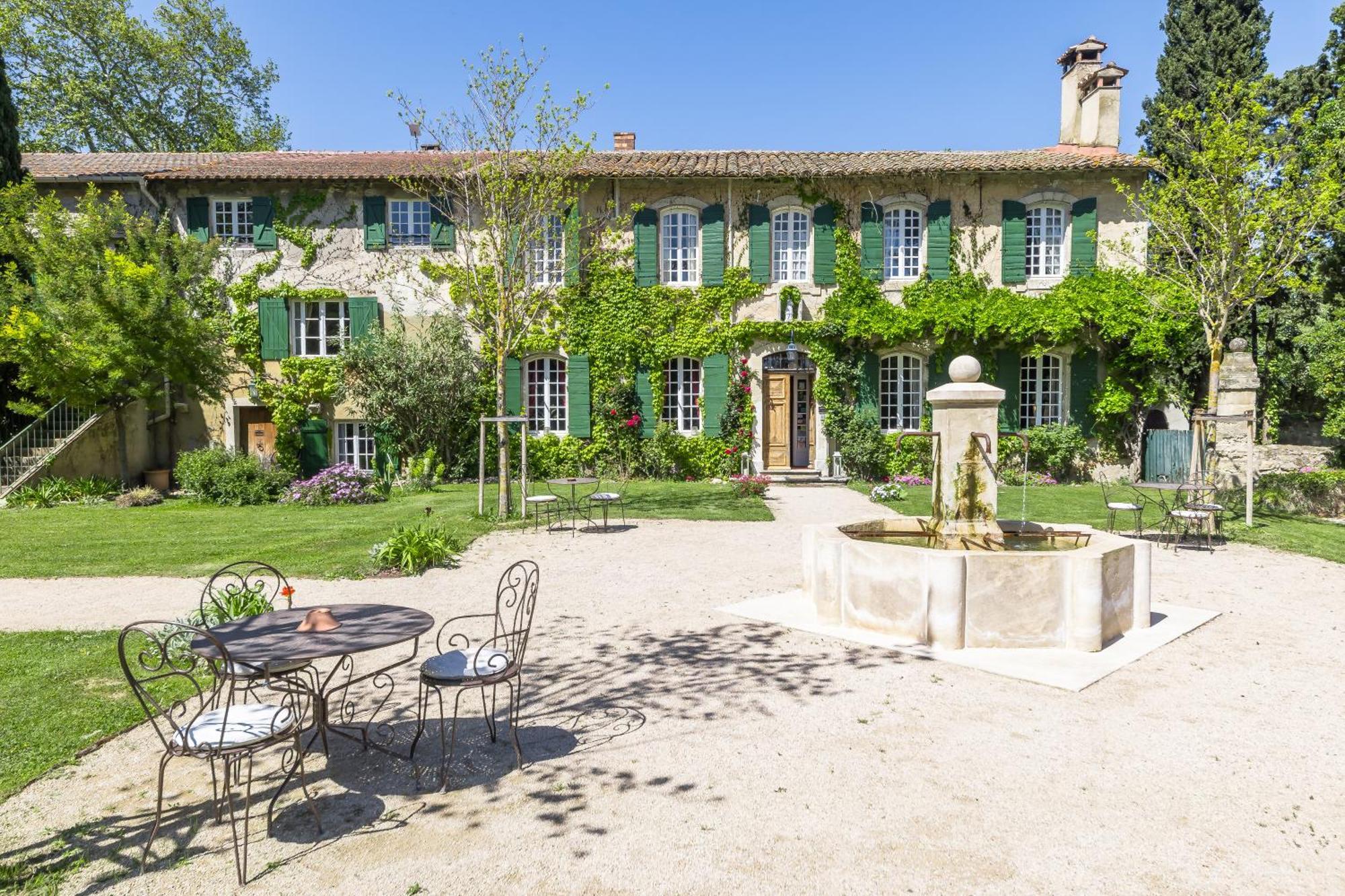Domaine De Rhodes B&B Avignon Ngoại thất bức ảnh